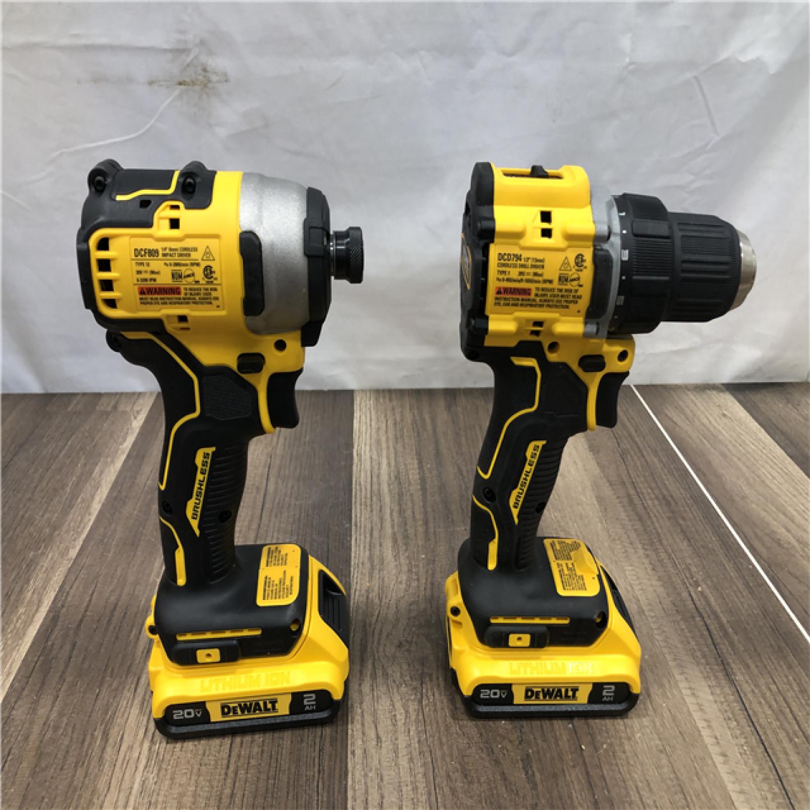 AS-IS DEWALT ATOMIC 20-Volt MAX Lithium-Ion Cordless Combo Kit