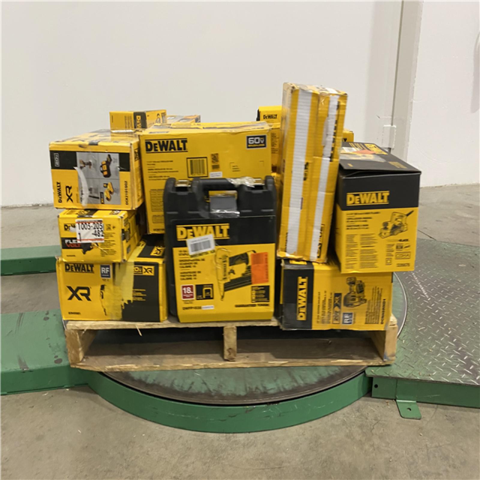 Dallas Location - As-Is Tool Pallet