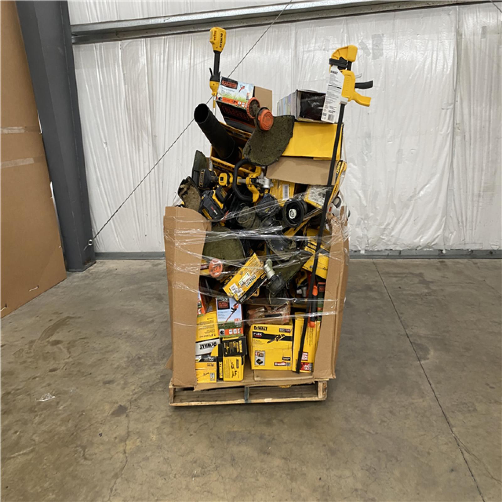 Houston Location AS IS - Tool Pallet