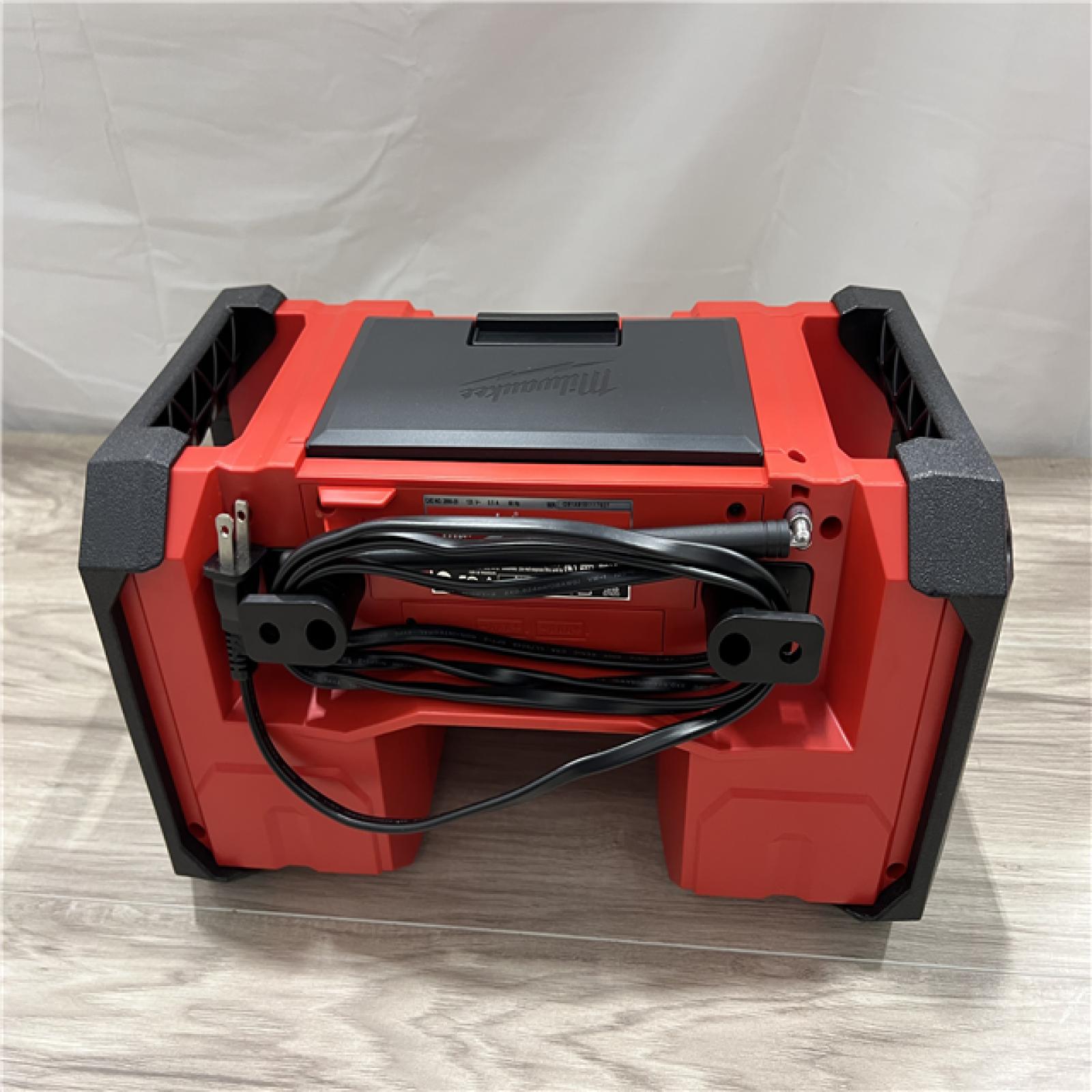 LIKE NEW Milwaukee 18-Volt Lithium-Ion Cordless Jobsite Radio