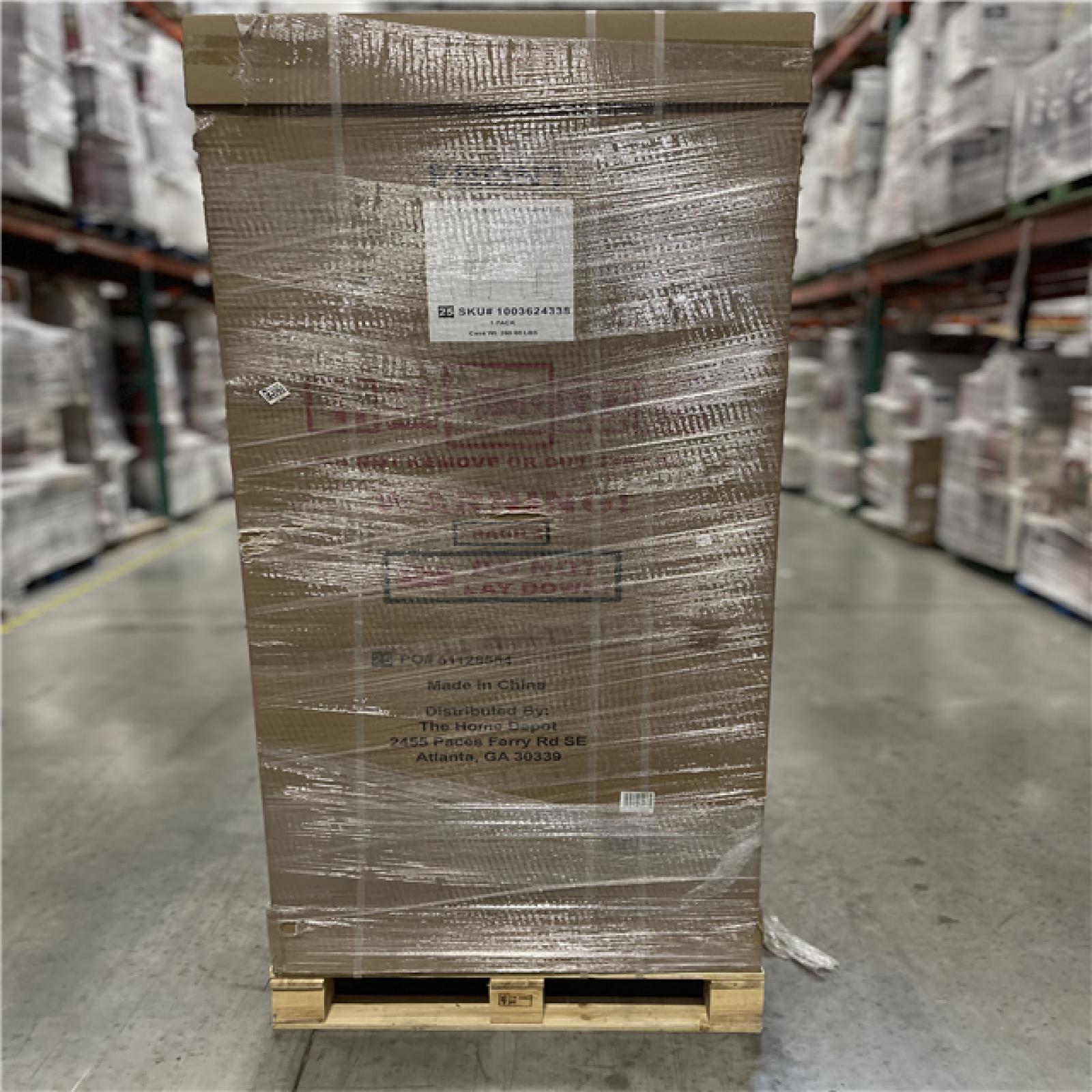 DALLAS LOCATION - Husky 4-Piece Regular Duty Welded Steel Garage Storage System in Black