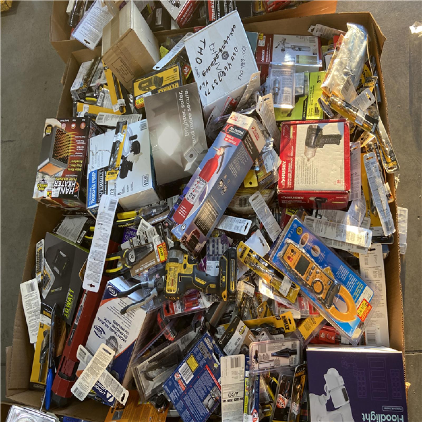 DALLAS LOCATION - AS-IS MISCELLANEOUS TOOL PALLET