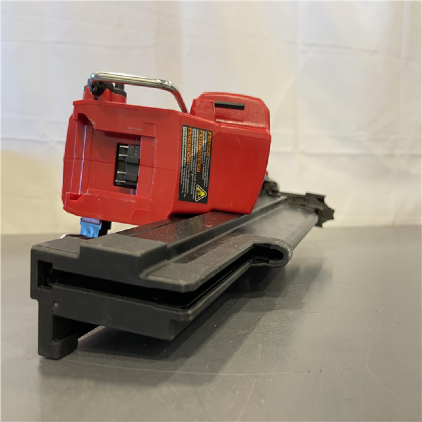 AS-IS - Milwaukee 2744-20 M18 FUEL 3-1/2 in. 18-Volt 21-Degree Lithium-Ion Brushless Cordless Framing Nailer (Tool-Only)