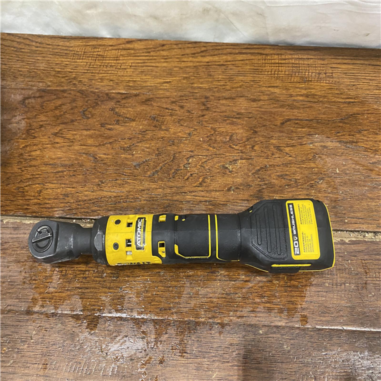 AS-IS ATOMIC 20V MAX Cordless 3/8 in. Ratchet (Tool Only)