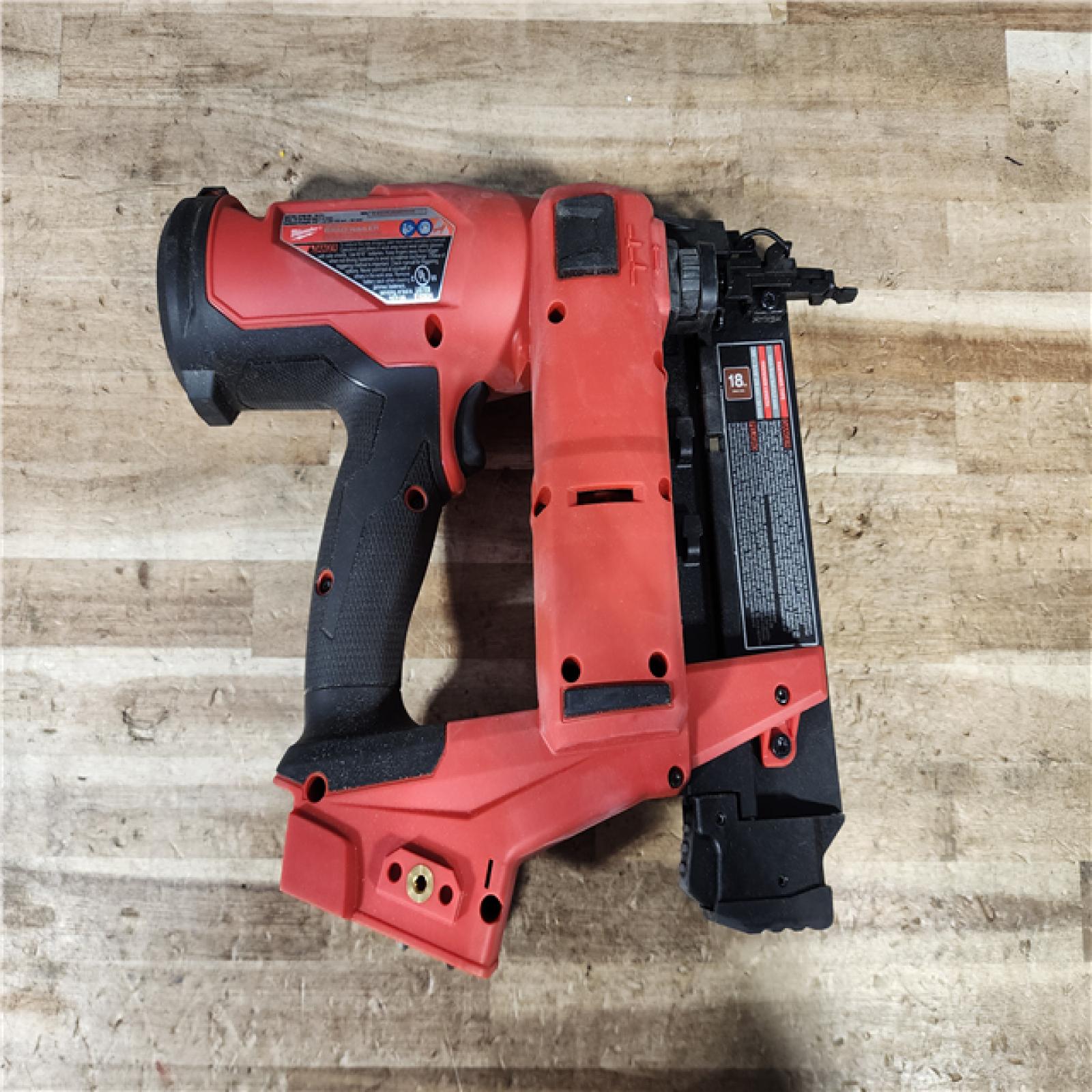 HOUSTON LOCATION - AS - IS Milwaukee FUEL 18-Volt Lithium-Ion Brushless Cordless Gen II 18-Gauge Brad Nailer (Tool-Only)