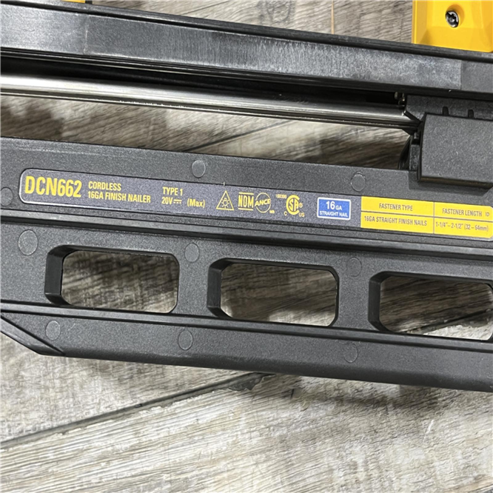 AS-IS DEWALT 20V MAX XR 16-Gauge Lithium-Ion Cordless Finish Nailer (Tool Only)