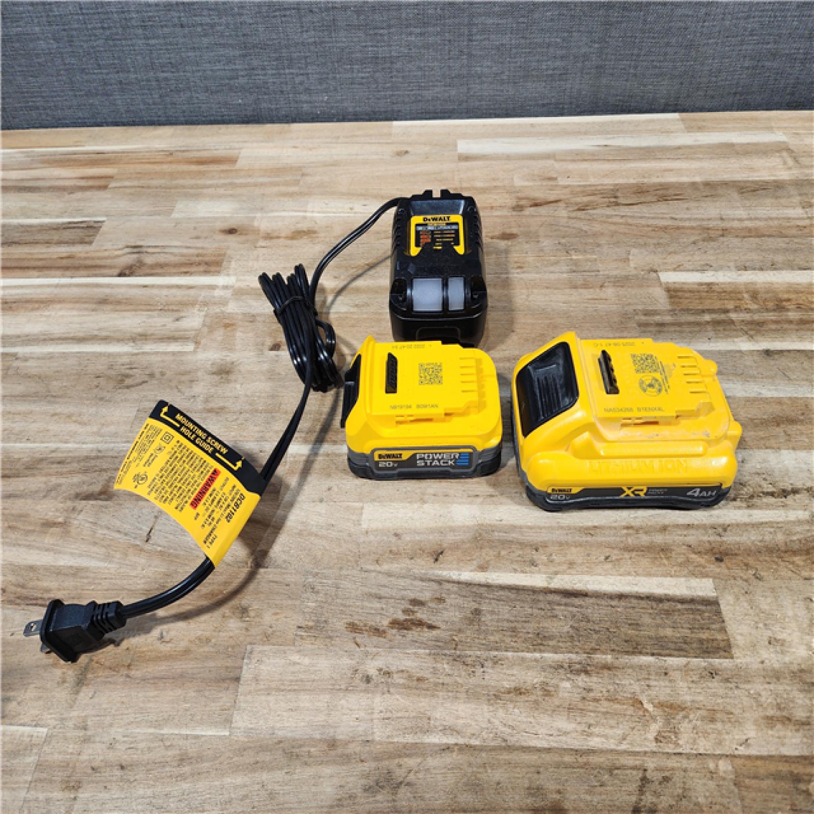 HOUSTON LOCATION - AS-IS DEWALT 2 TOOL COMBO KIT W/ (2) BATTERY & CHARGER