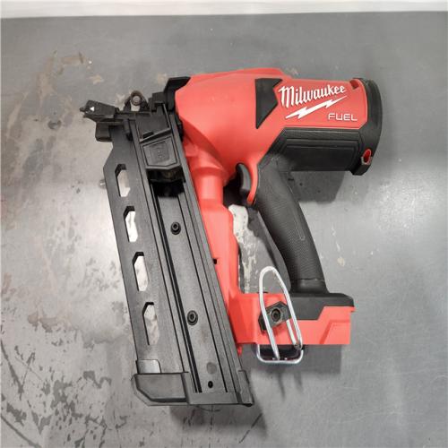 AS-IS- Nail Gun Cordless Strip Plastic 18 V