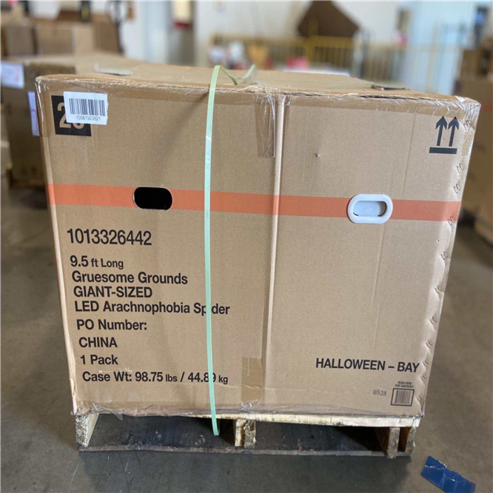 DALLAS LOCATION - Home Accents Holiday 9.5 ft. Long Gruesome Grounds Giant-Sized LED Arachnophobia Spider