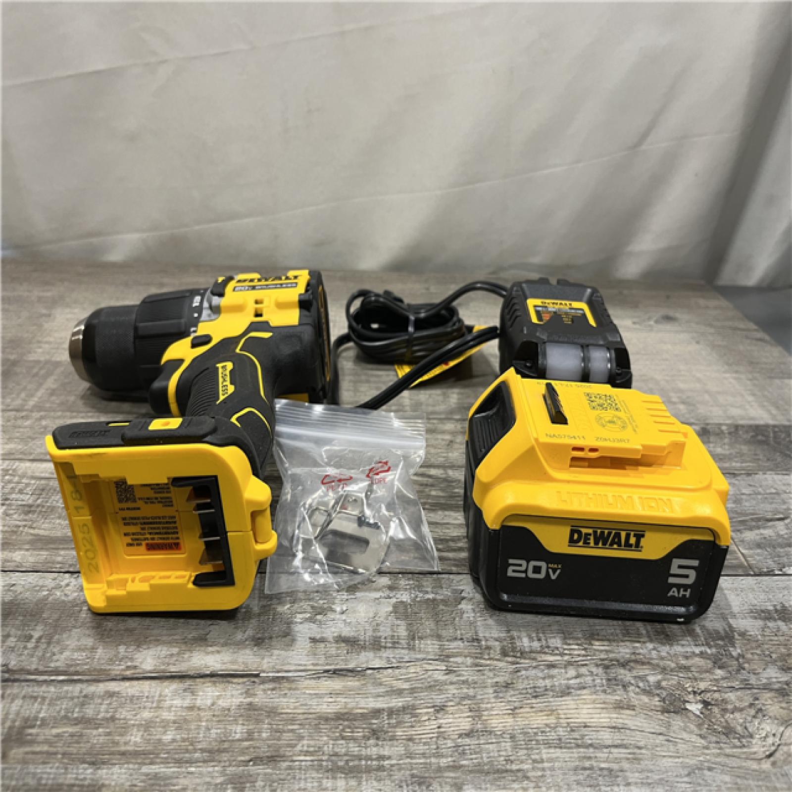AS-IS DEWALT ATOMIC 20V Lithium-Ion Cordless 1/2 in. Hammer Drill Kit