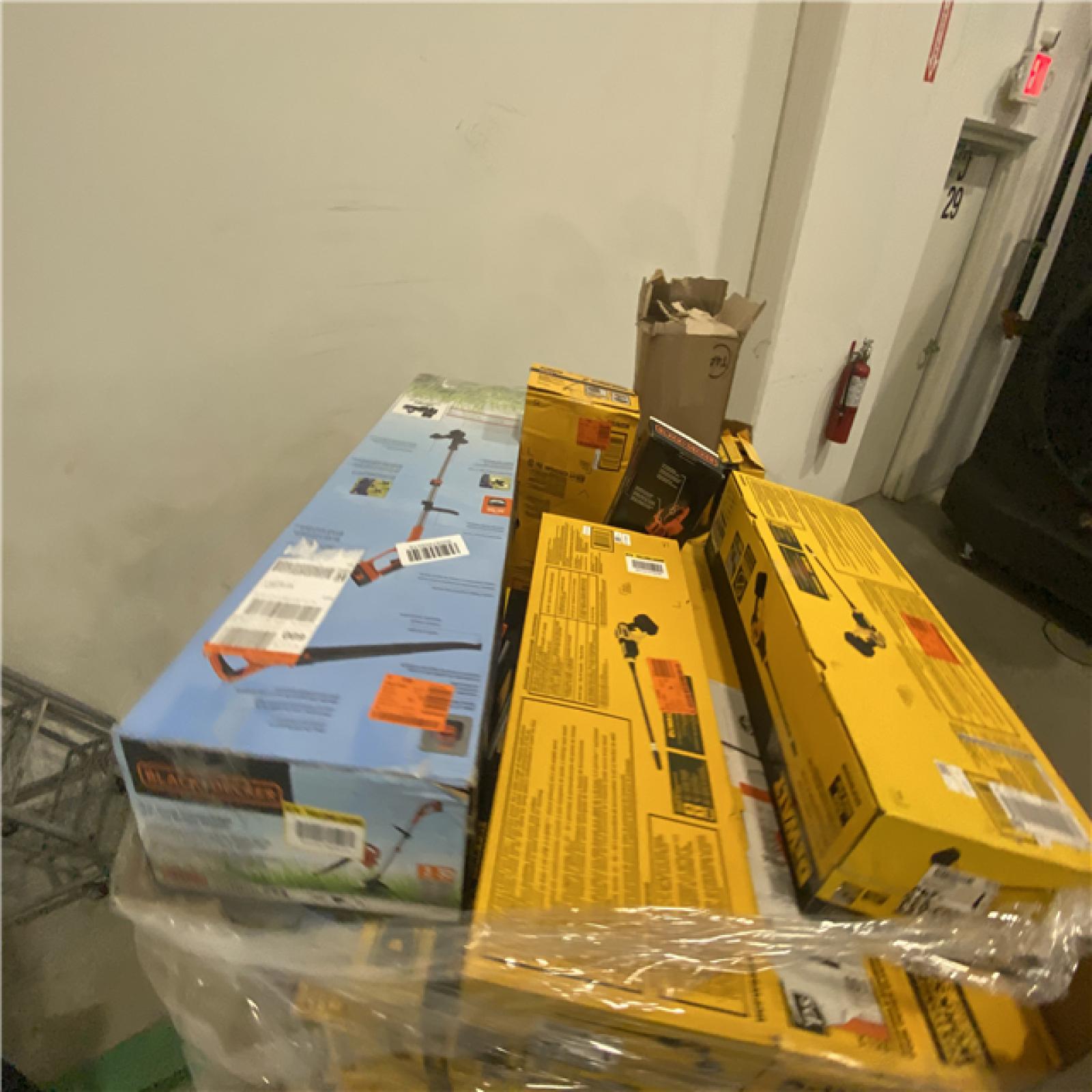 Dallas Location - As-Is DEWALT Tool Pallet