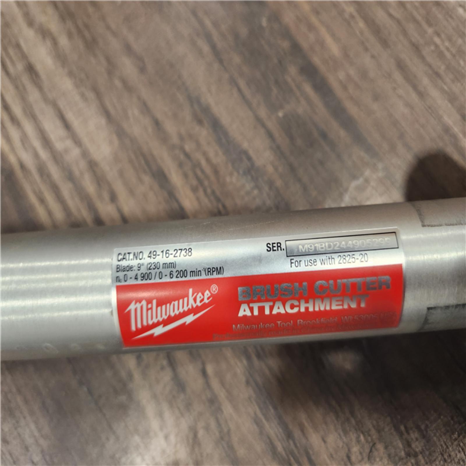 AS-IS- M18 FUEL QUIK-LOK Brush Cutter Attachment (TOOL ONLY)