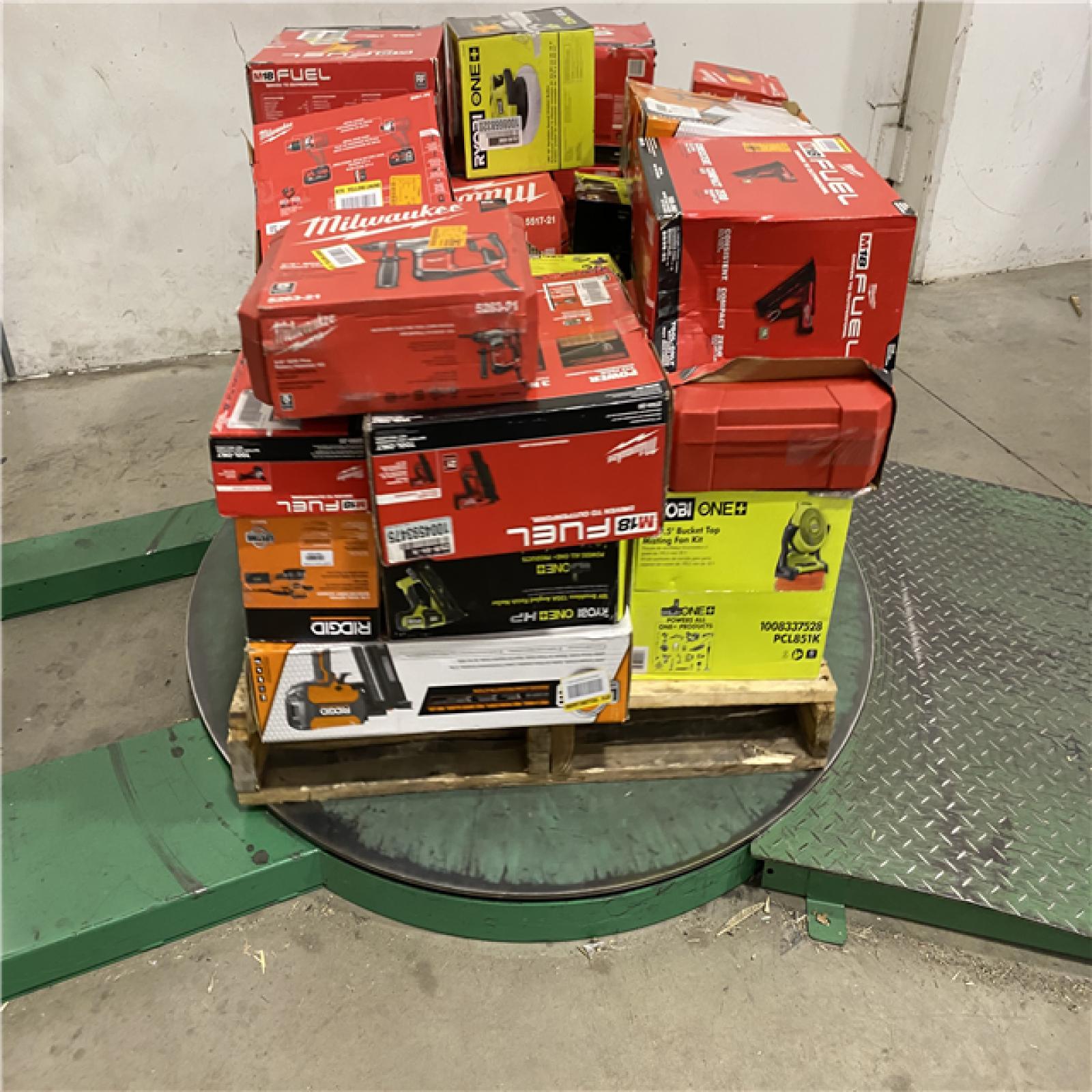Dallas Location - As-Is Tool Pallet