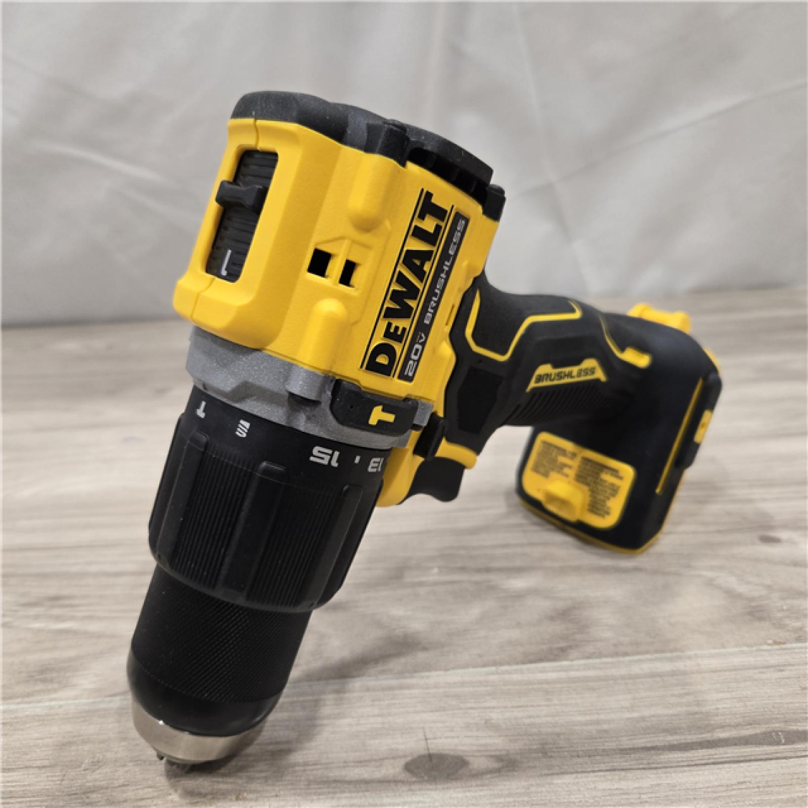 AS-IS DeWalt ATOMIC 20V Cordless 1/2 in. Hammer Drill Kit