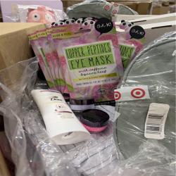 DALLAS LOCATION- NEW!- BULLSEYE MIXED PALLET