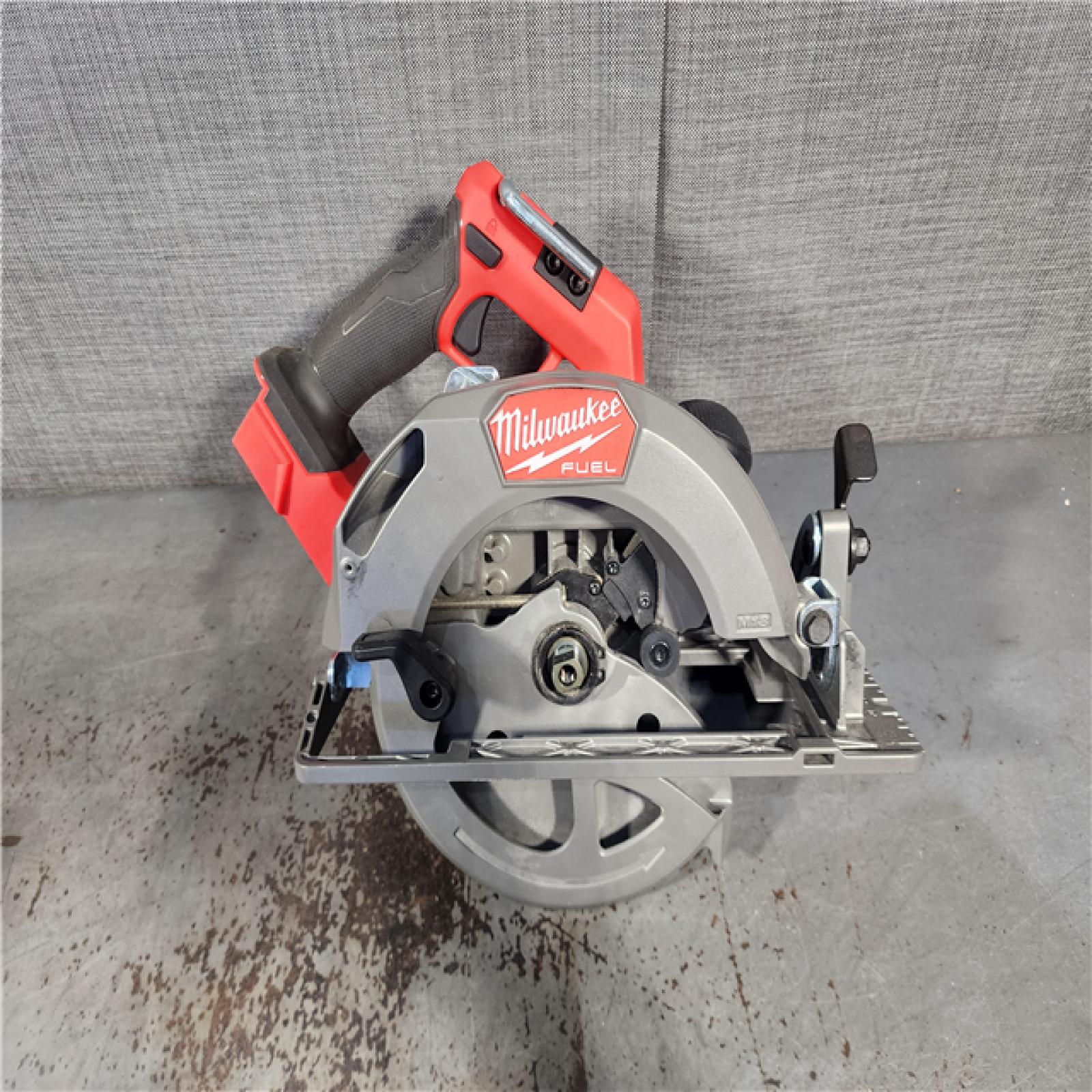 HOUSTON LOCATION - AS-IS MILWAUKEE 3 TOOL COMBO