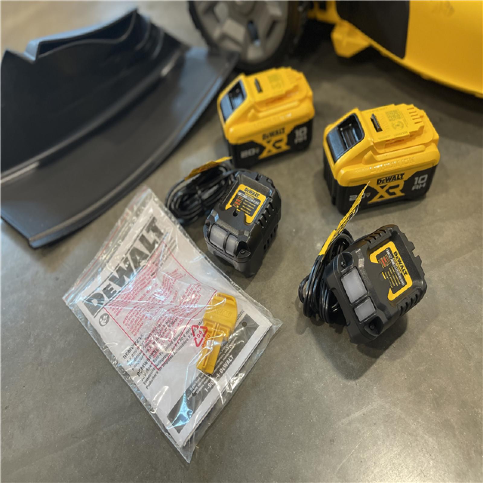 AS-IS - DeWalt 2x20V MAX 21 in. Cordless Battery Powered Push Lawn Mower Kit