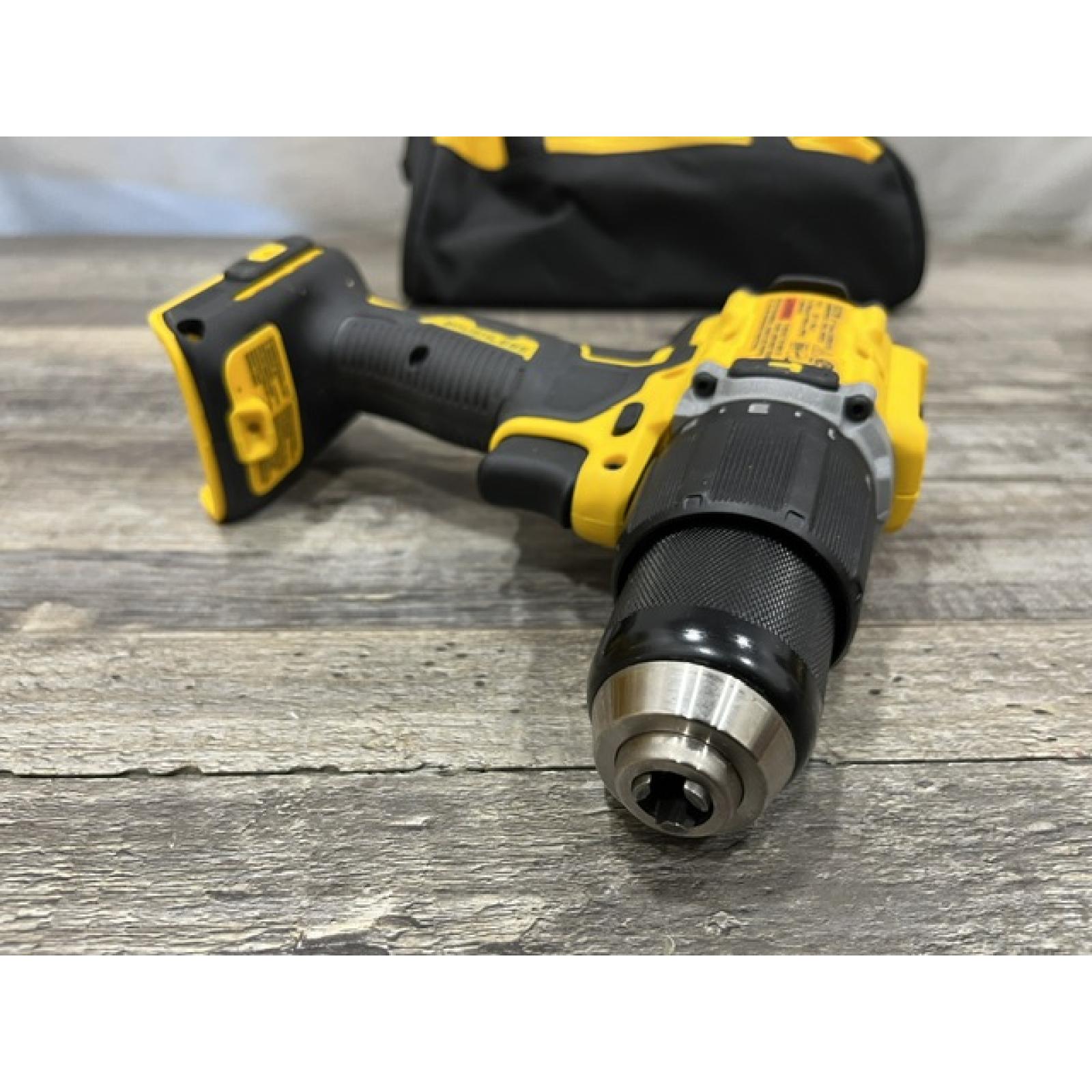 AS-IS DEWALT ATOMIC 20V Lithium-Ion Cordless 1/2 in. Hammer Drill Kit