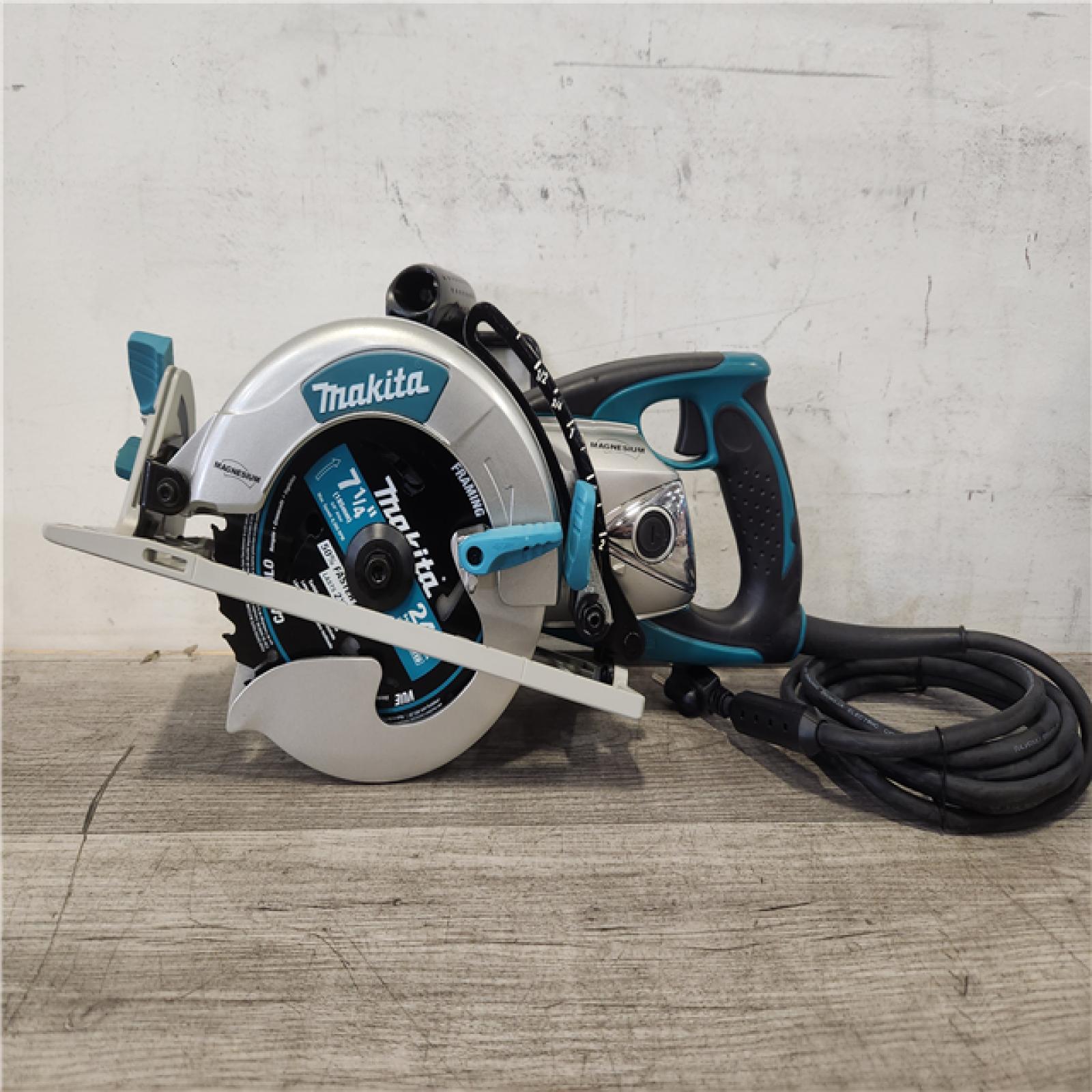 Phoenix NEW Makita 15 Amp 7-1/4 in. Corded Lightweight Magnesium Hypoid Circular Saw with built in fan and 24T Carbide blade