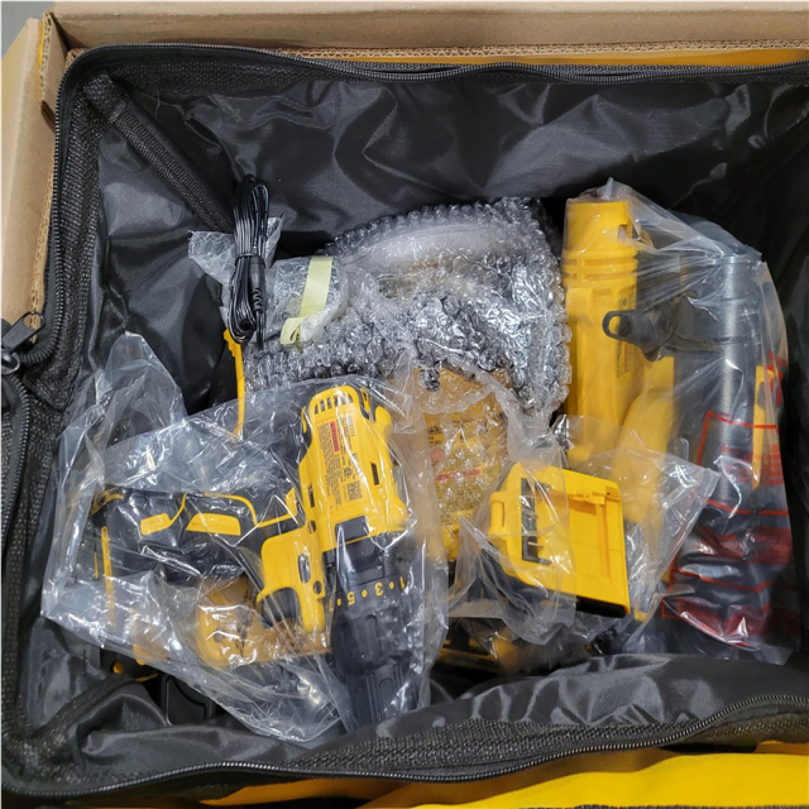 CALIFORNIA AS-IS DEWALT 10-TOOL COMBO KIT