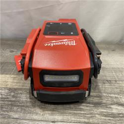 AS-IS Milwaukee 18V Lithium-Ion Cordless 2000 Peak Amp HOTSHOT Jump Starter (Tool-Only)