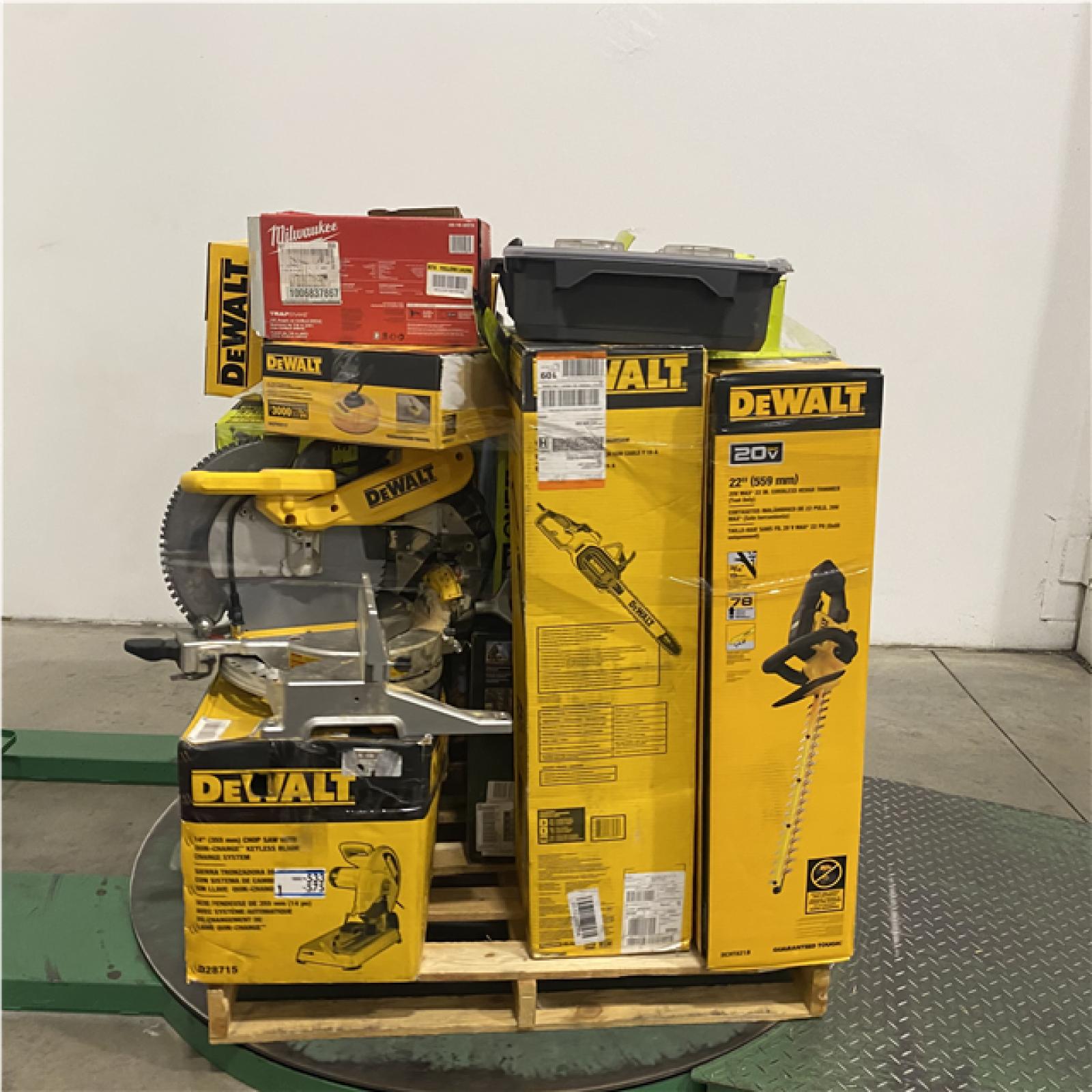 Dallas Location - As-Is Tool Pallet