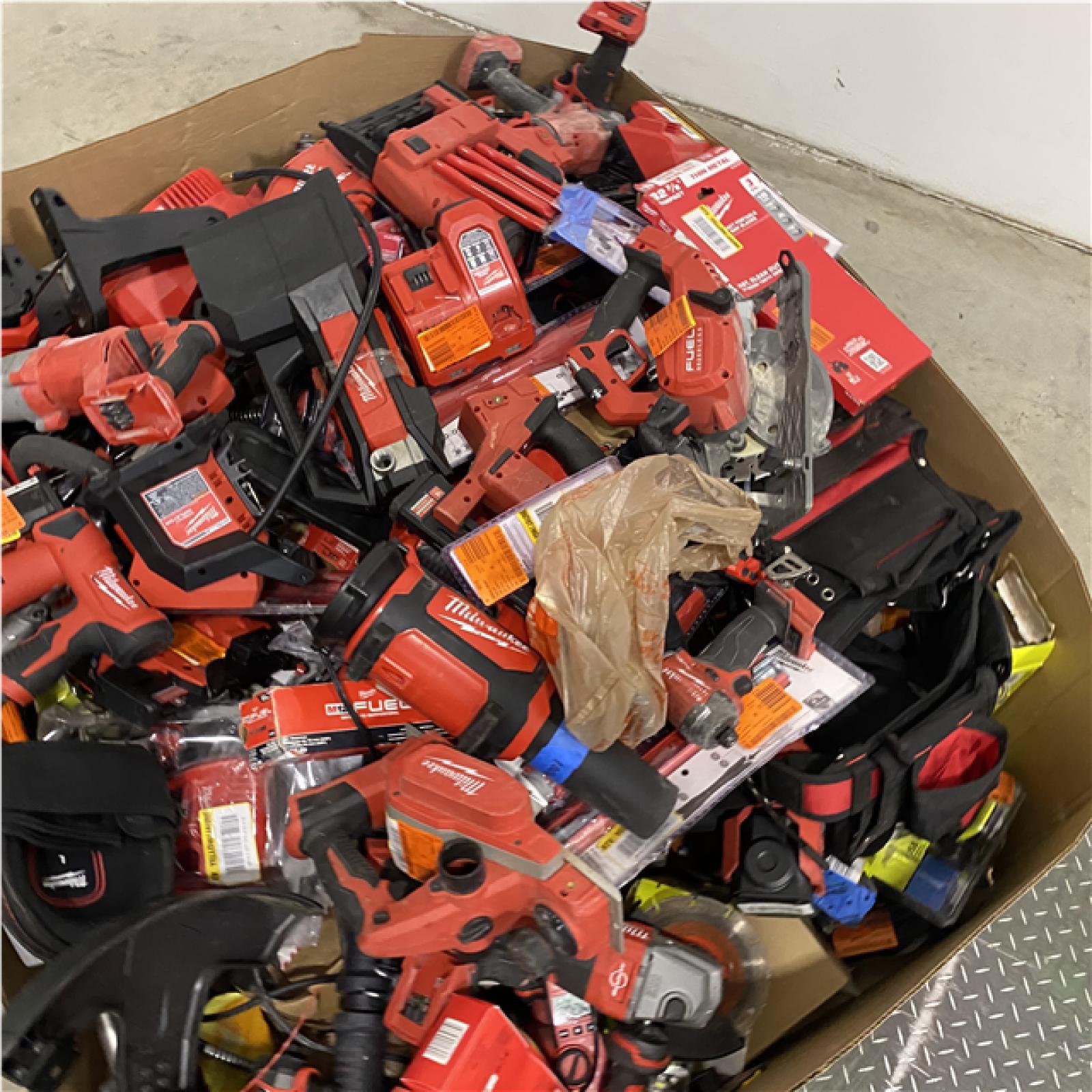 Dallas Location - As-Is Tool Pallet