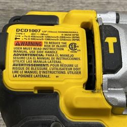 AS-IS DEWALT Atomic 20V Max Lithium-Ion Brushless Cordless Compact 1/4 in. Impact Driver Kit