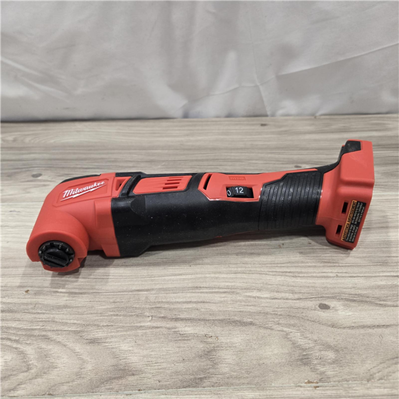 AS-IS Milwaukee 2626-20 M18  Cordless Multi-Tool (Tool Only)