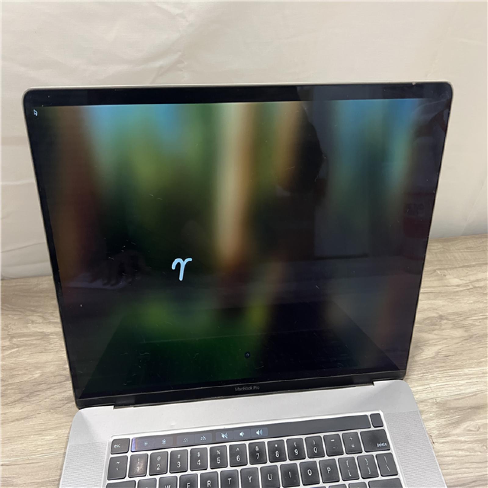 AS-IS Apple MacBook Pro A2141 16 Core i9 64GB 1TB Gray 2019