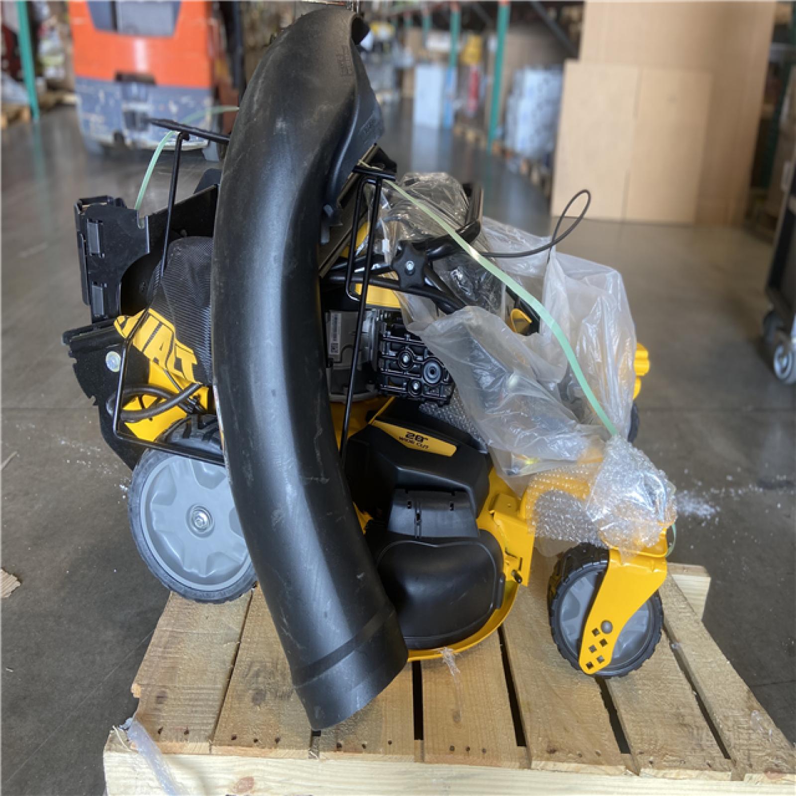 DALLAS LOCATION - DEWALT 28 in. 224cc E-GOV Engine 3-in-1 Gas RWD Self-Propelled Lawn Mower with High Rear Wheels