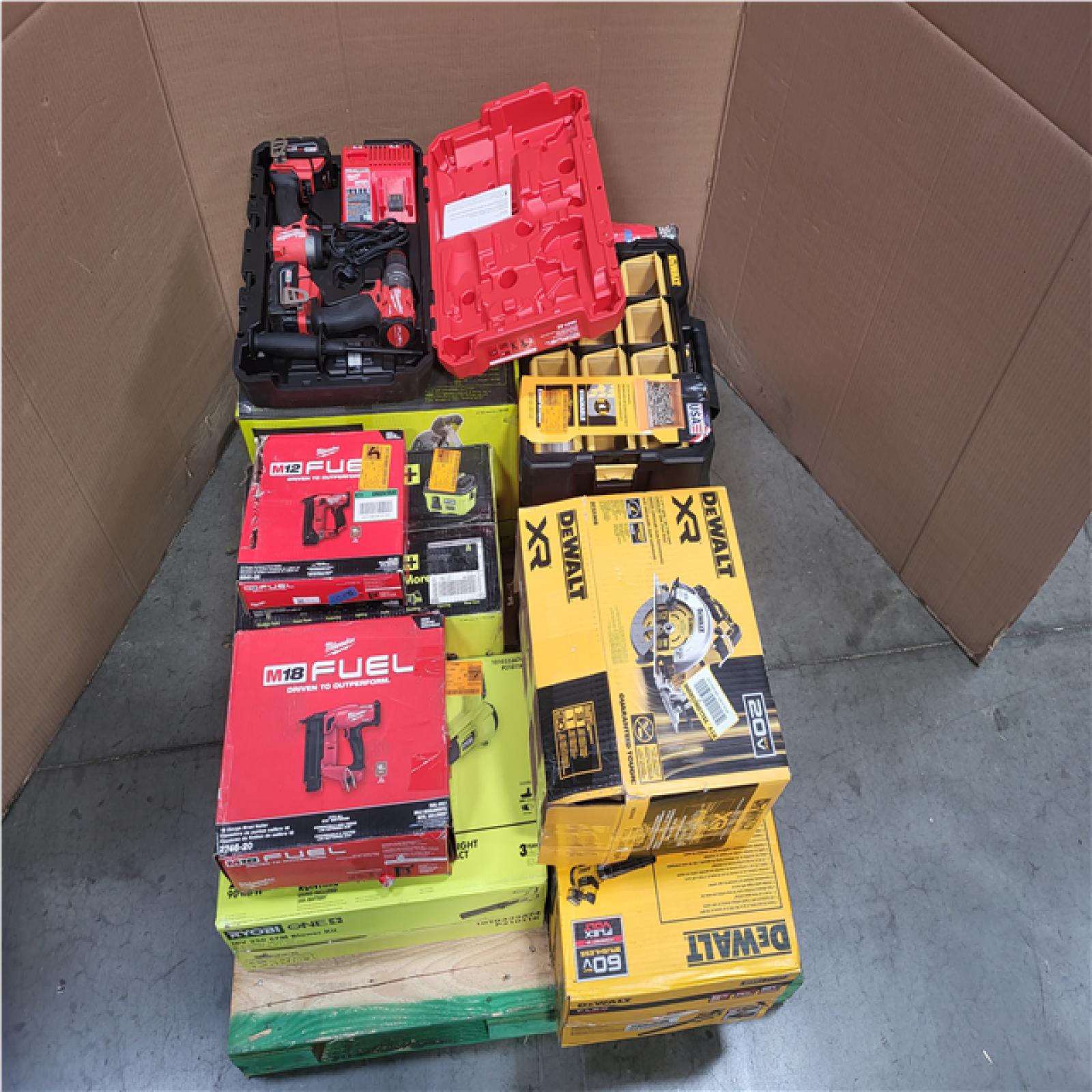 CALIFORNIA AS-IS TOOL PALLET