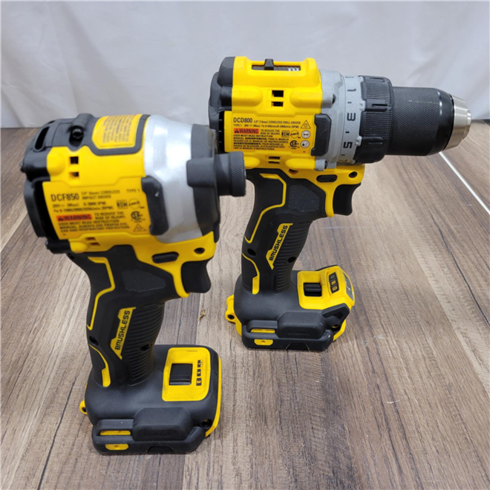 AS-IS  DEWALT 20V MAX XR Cordless Drill/Driver, ATOMIC Impact Driver 2 Tool Combo Kit