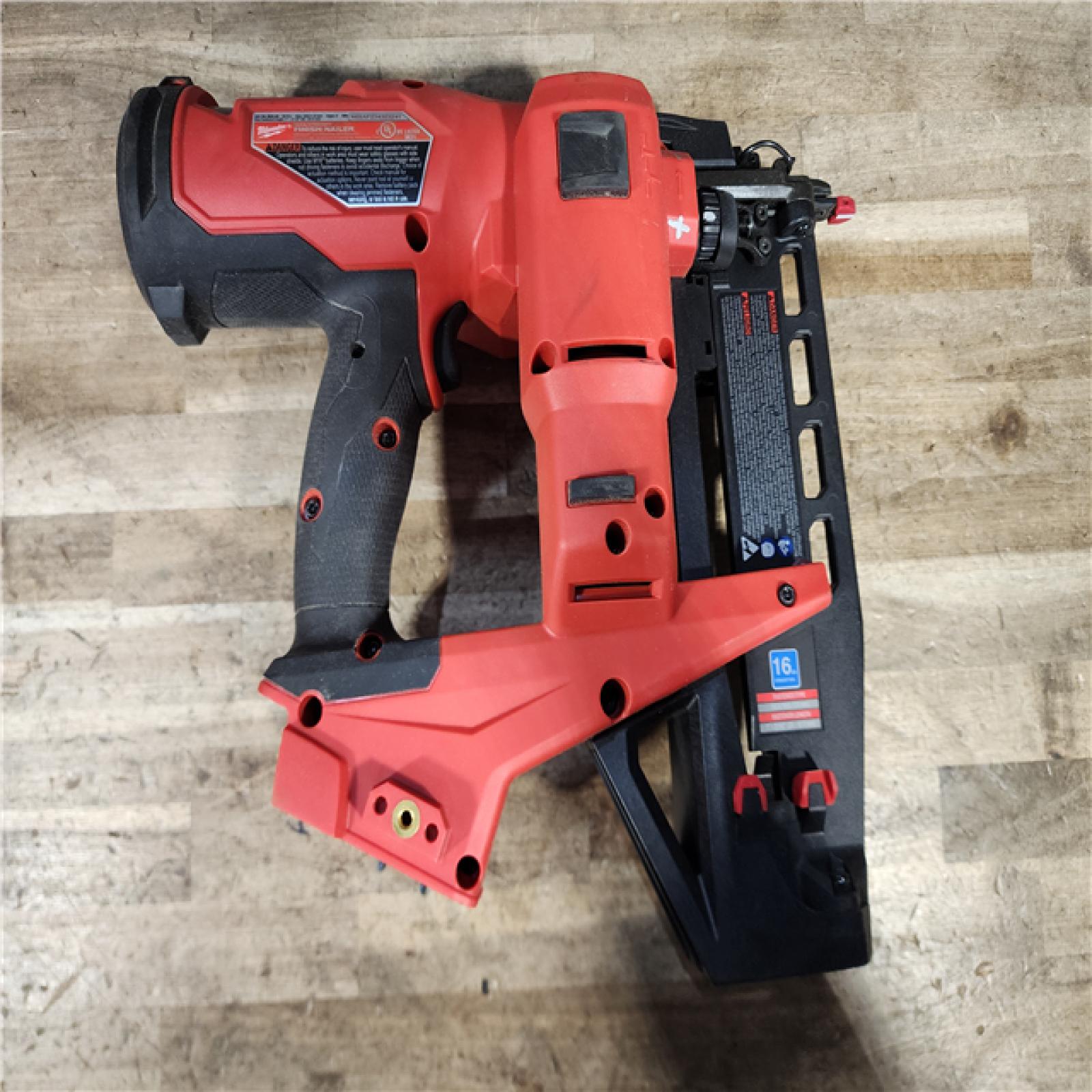 HOUSTON LOCATION - AS-IS Milwaukee Tool Cordless Finish Nail Gun 18 V 3020-20