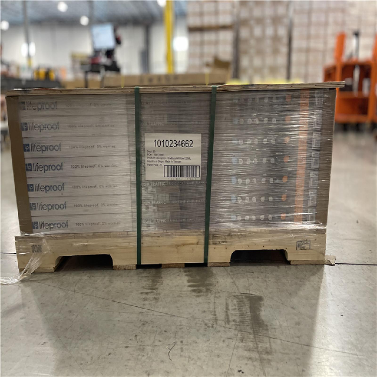 DALLAS LOCATION-Lifeproof Bradbury Hill Wood 22 MIL x 7.1 in. W x 48 in. L Click Lock Waterproof Luxury Vinyl Plank Flooring (28 UNITS)