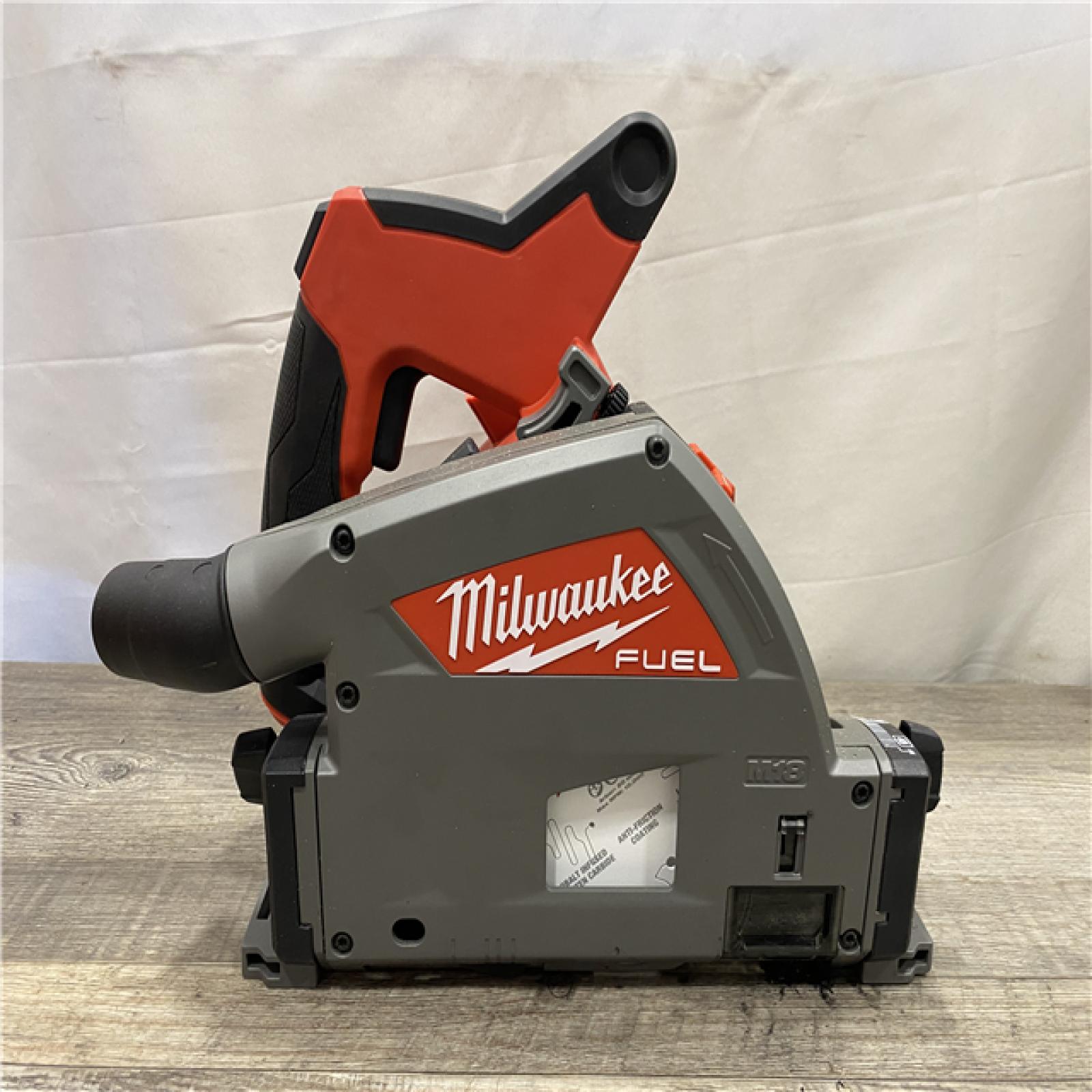 AS-IS Milwaukee FUEL 18V Lithium-Ion Brushless Cordless 6-1/2 in. Plunge Track Saw PACKOUT Kit