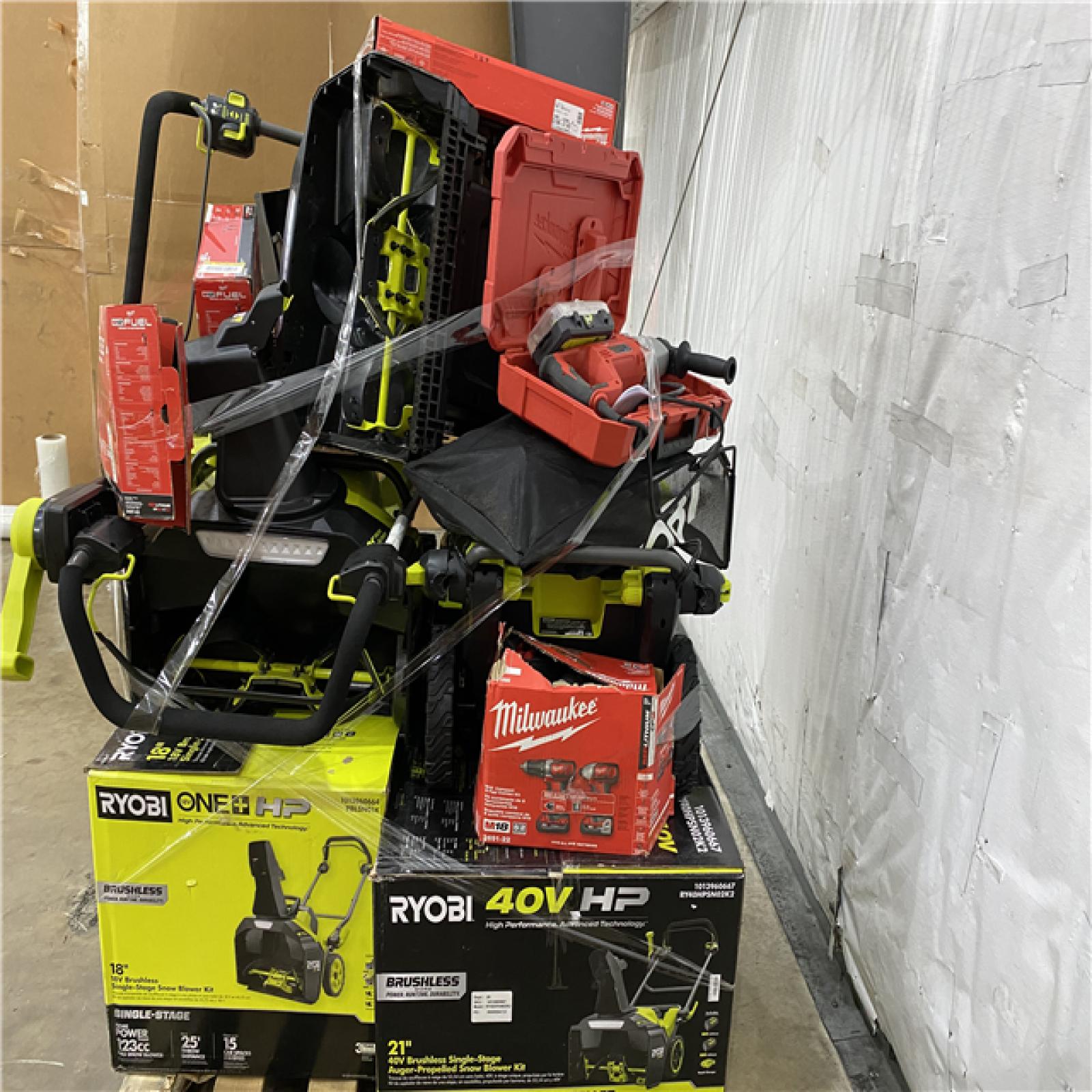 Houston Location AS IS - Tool Pallet