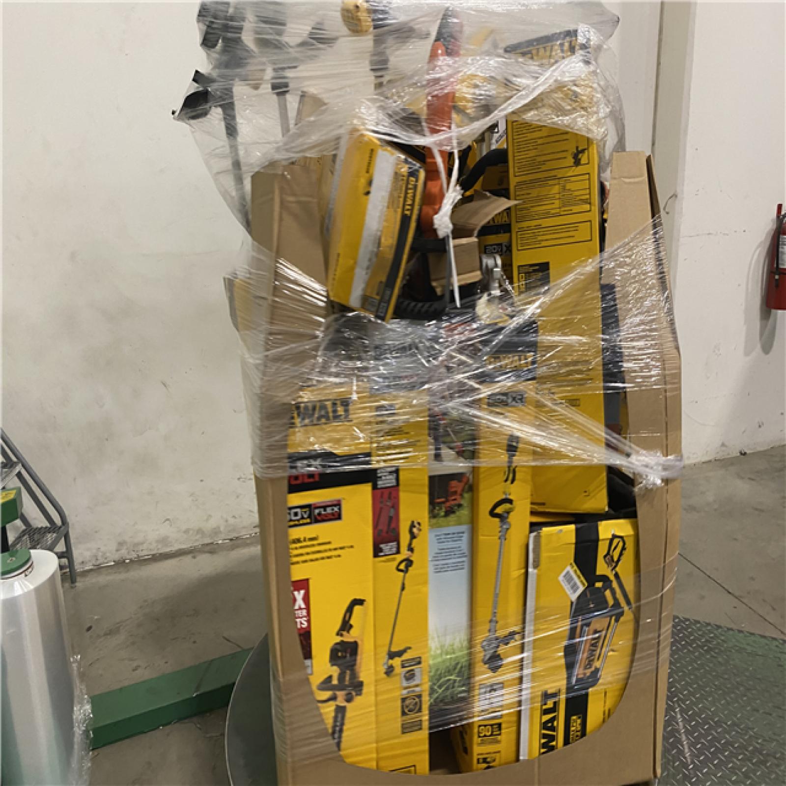 Dallas Location - As-Is DEWALT Tool Pallet