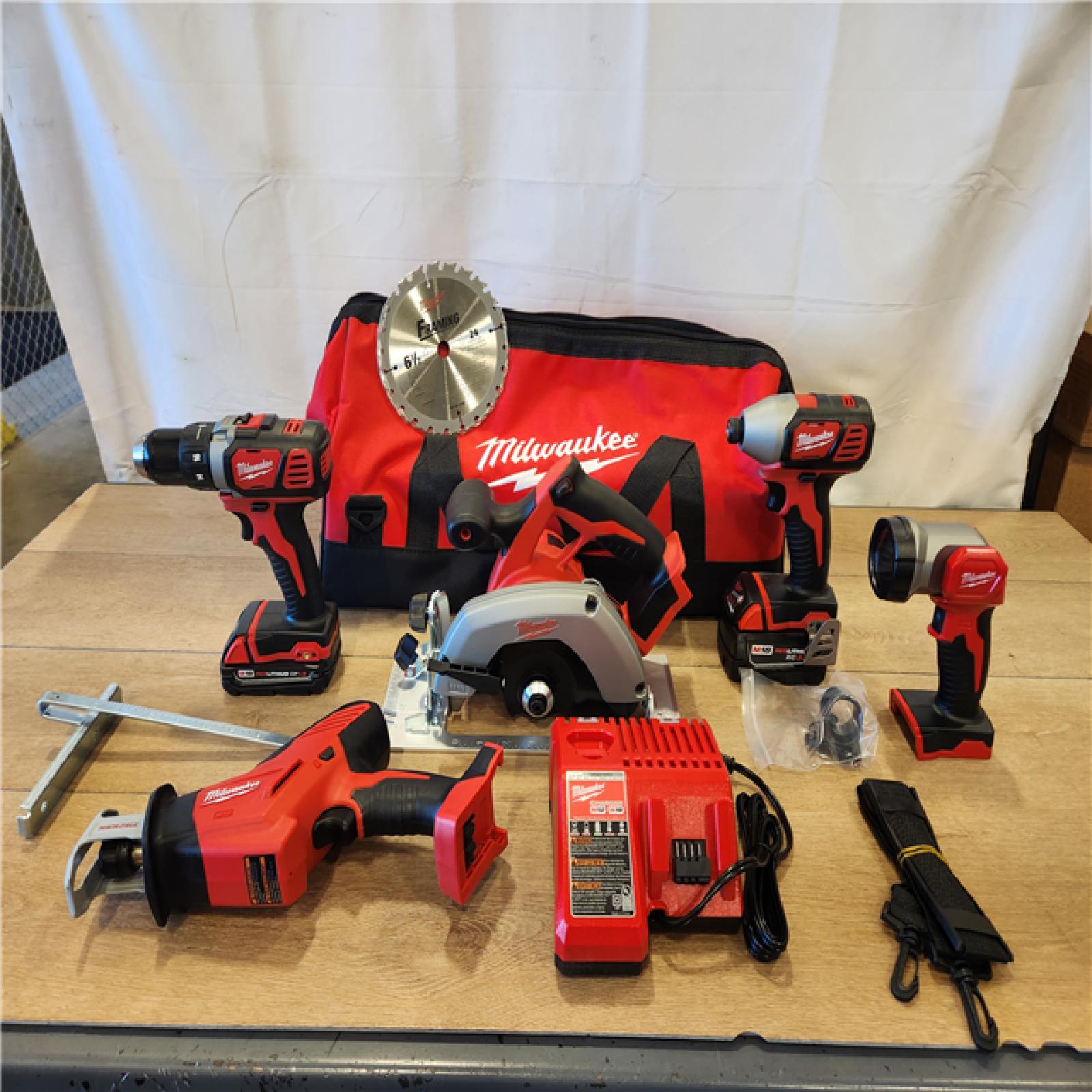 Milwaukee 18V Lithium-Ion Cordless (5-Tool) Combo Kit