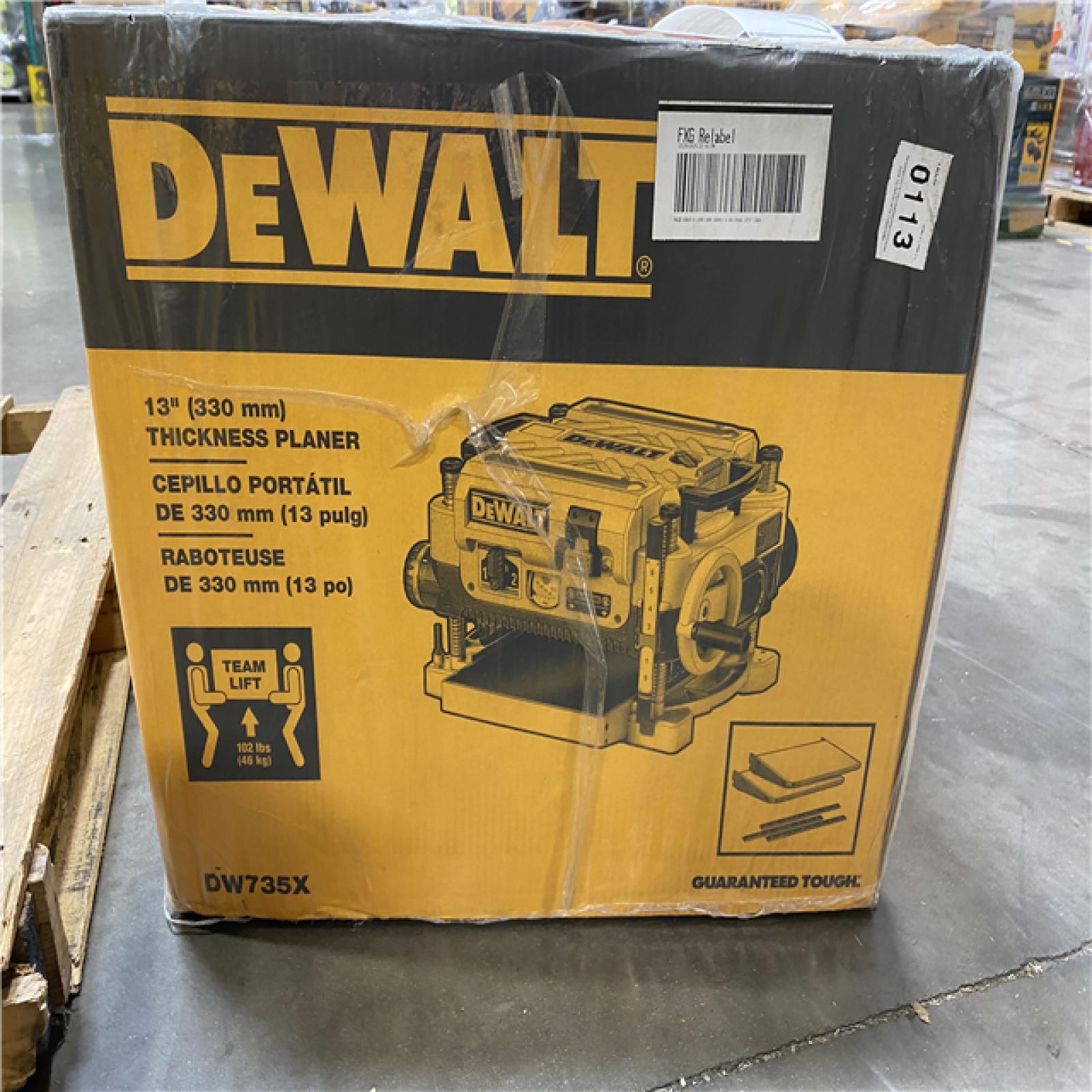 NEW- 15 Amp Corded 13 in. Heavy-Duty 2-Speed Bench Planer