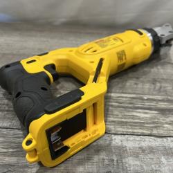 AS-IS DEWALT 20V MAX Cordless 18-Gauge Swivel Head Shears (Tool Only)