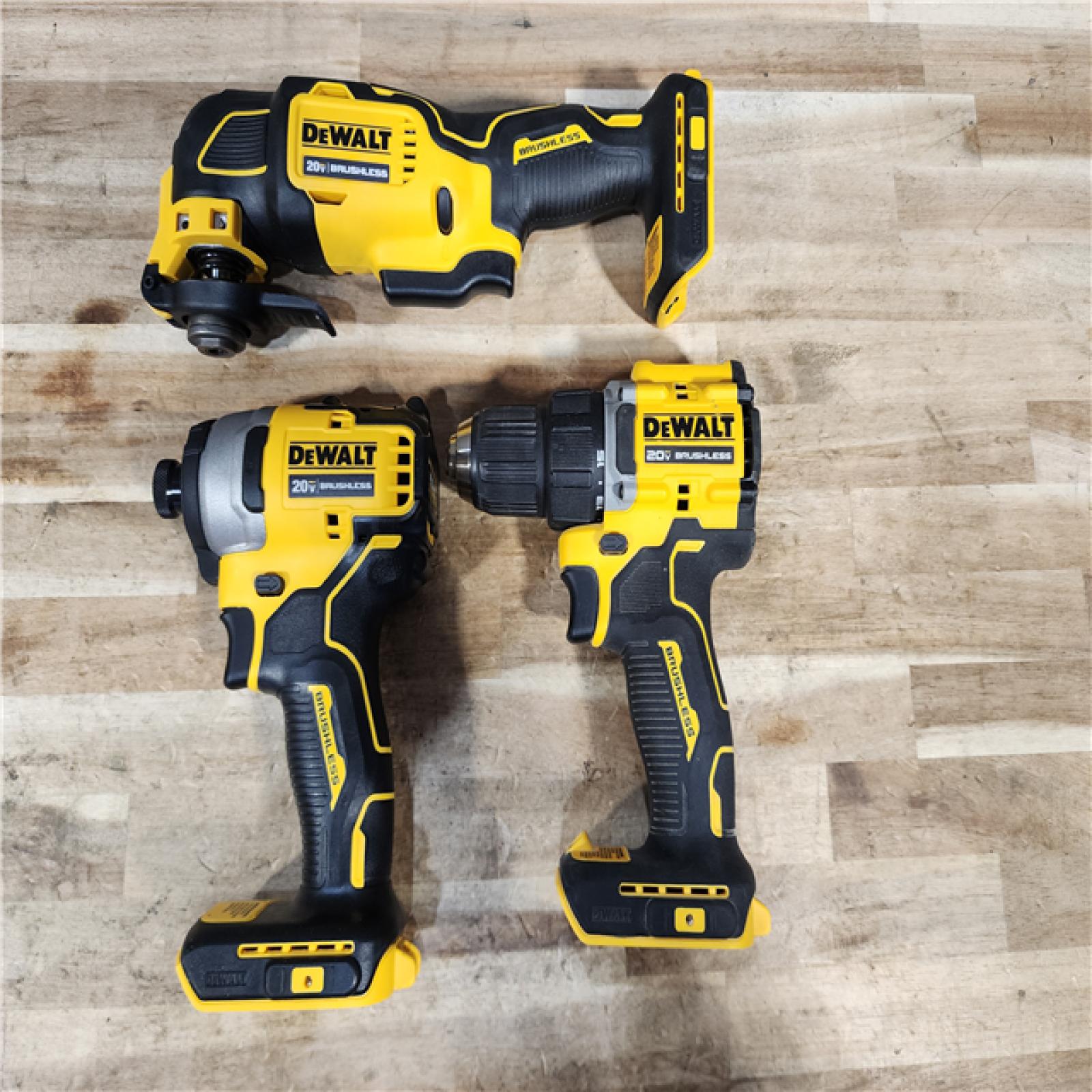 HOUSTON LOCATION - AS-IS DEWALT 3 TOOL COMBO KIT W/ (2) BATTERY & CHARGER