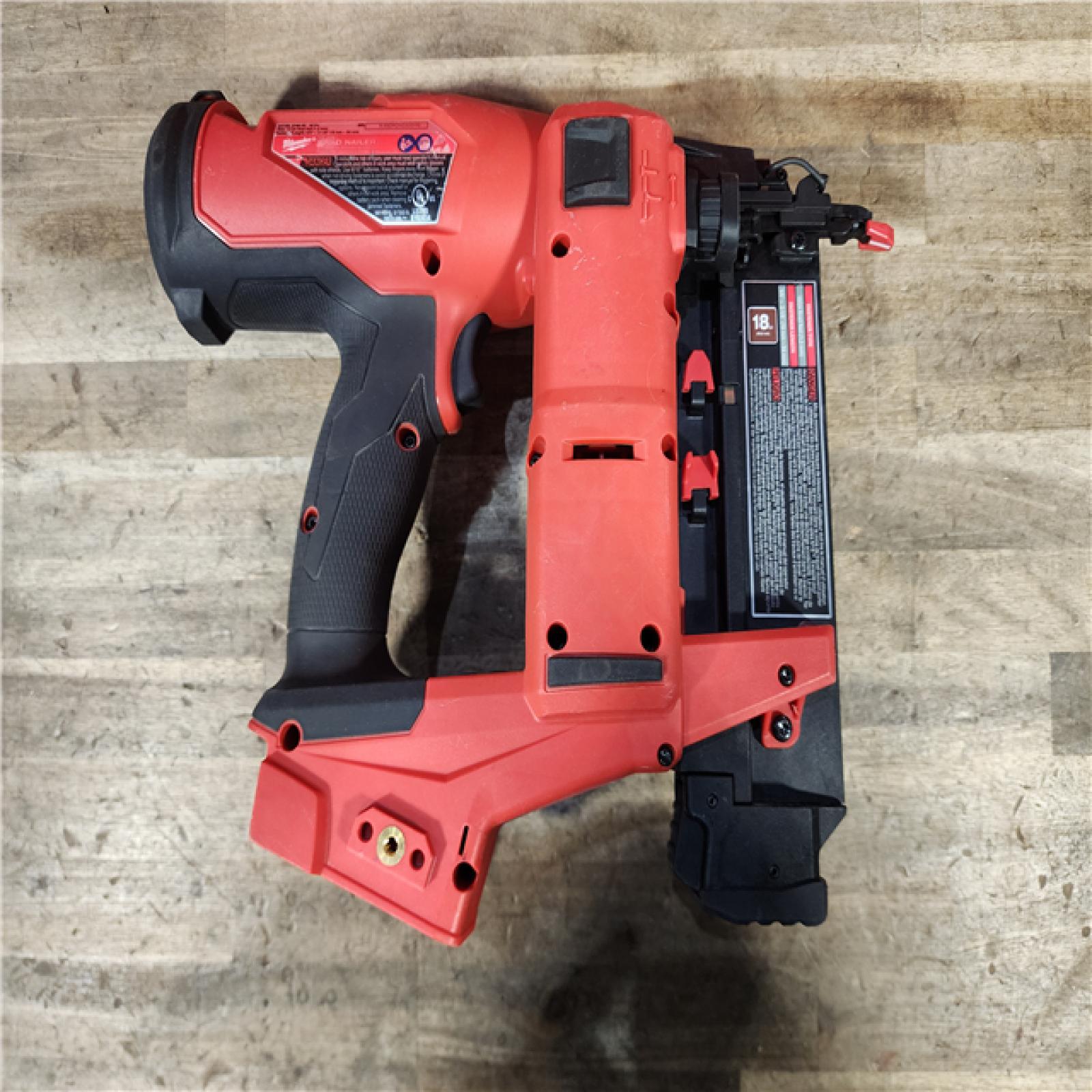 HOUSTON LOCATION - AS-IS Milwaukee M18 Fuel 18V Brushless 18-Gauge Brad Nailer 2746-20 (Bare Tool)