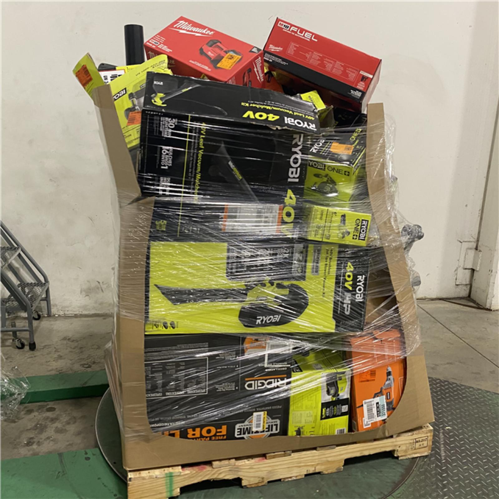 Dallas Location - As-Is Tool Pallet