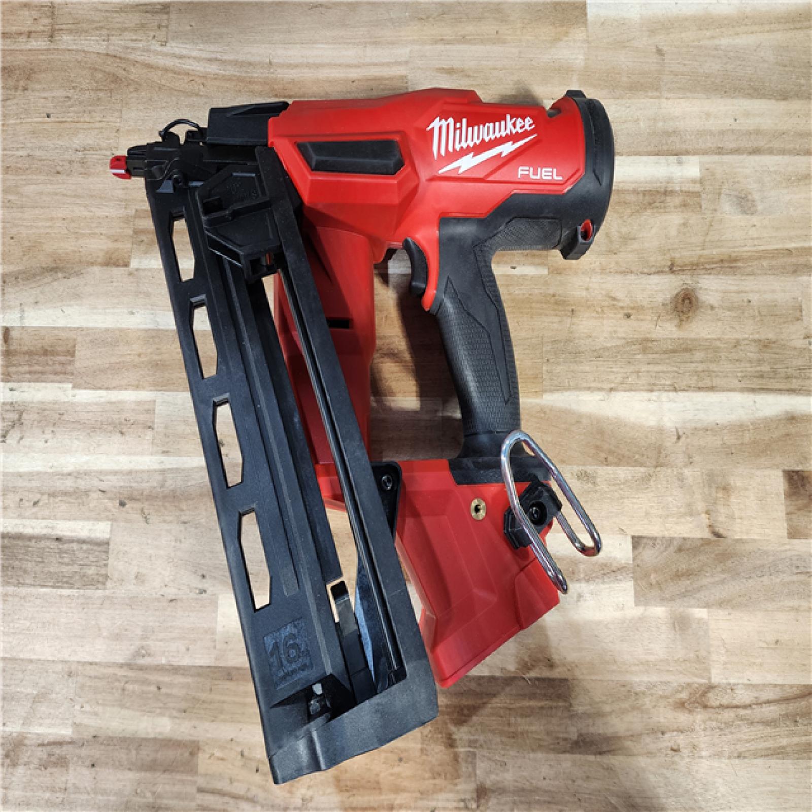 HOUSTON LOCATION - AS-IS Milwaukee  FUEL 18-Volt Lithium-Ion Brushless Cordless Gen II 16-Gauge Angled Finish Nailer (Tool-Only)