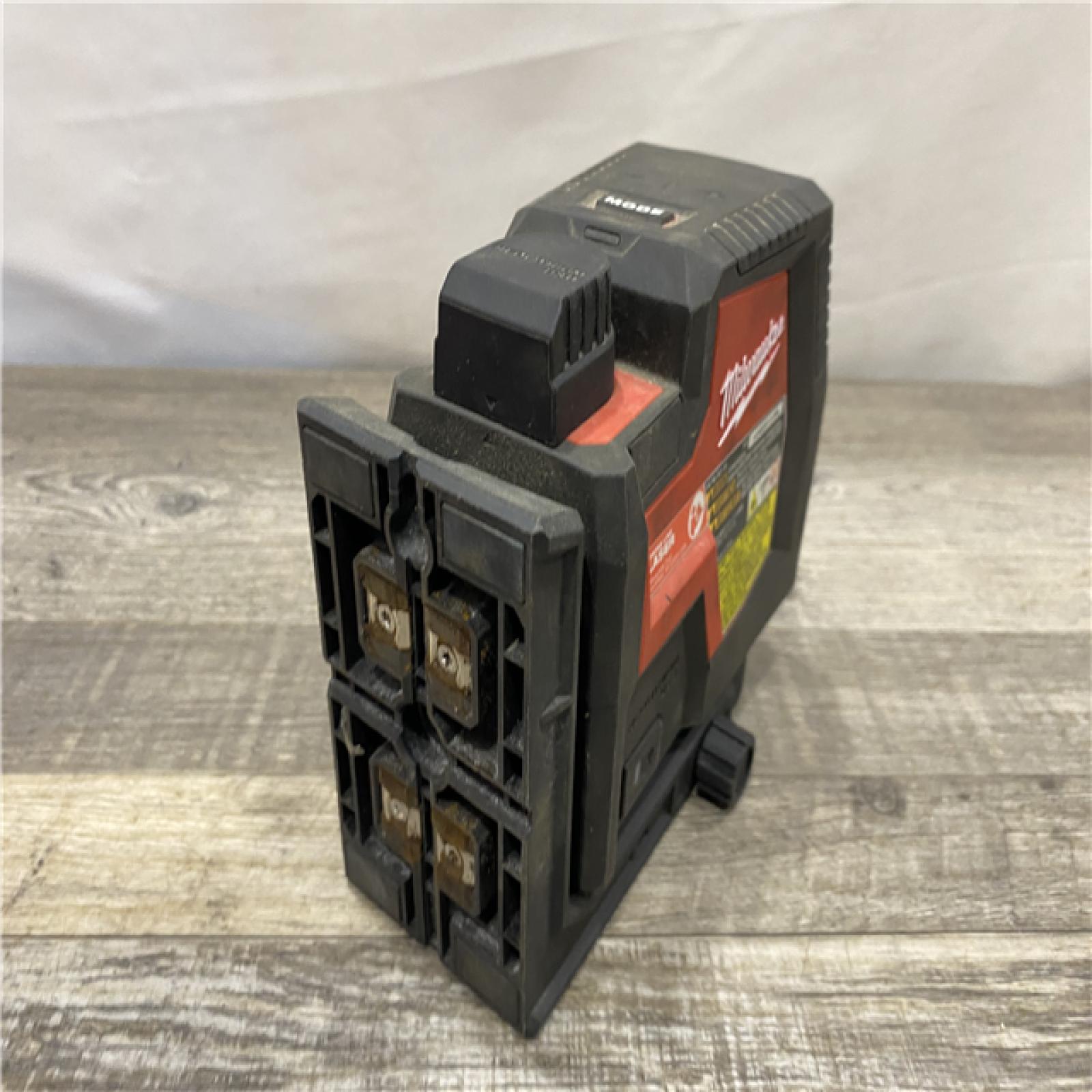 AS-IS Milwaukee 100 ft. REDLITHIUM Lithium-Ion USB Green Rechargeable Cross Line Laser Level Kit