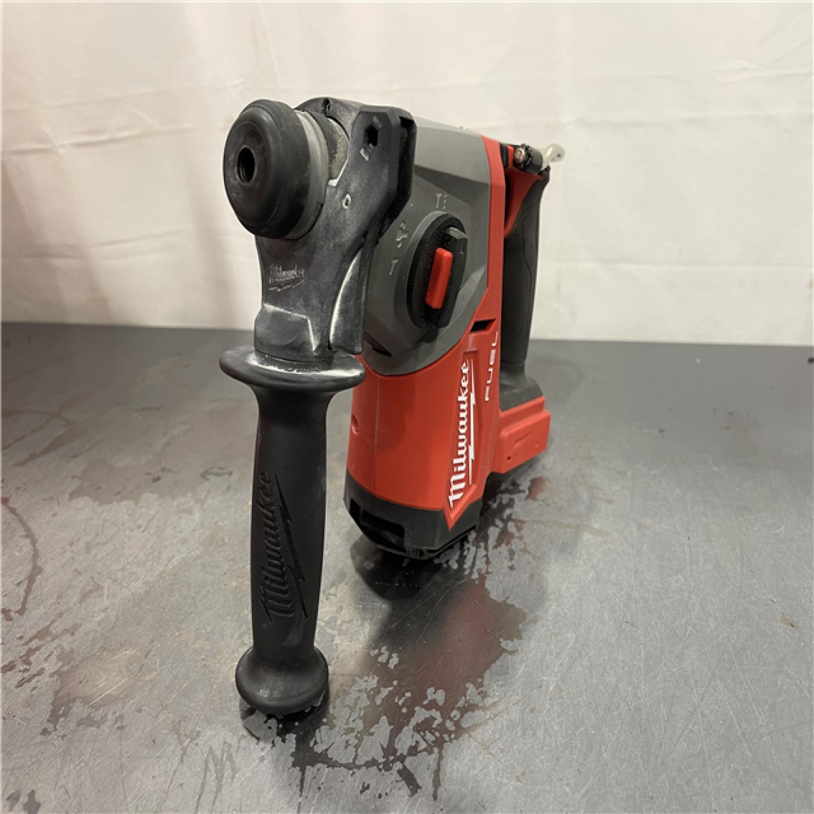 AS-IS - Milwaukee M18 FUEL 18V Lithium-Ion Brushless Cordless 5/8 in. SDS-Plus Rotary Hammer