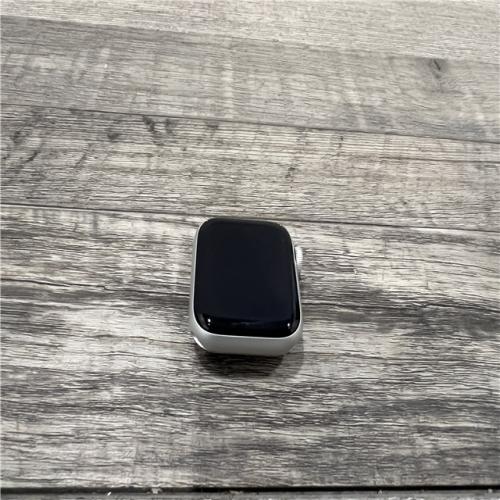AS-IS Apple Watch SE - GPS + Cellular - 40mm - Silver Aluminum Case