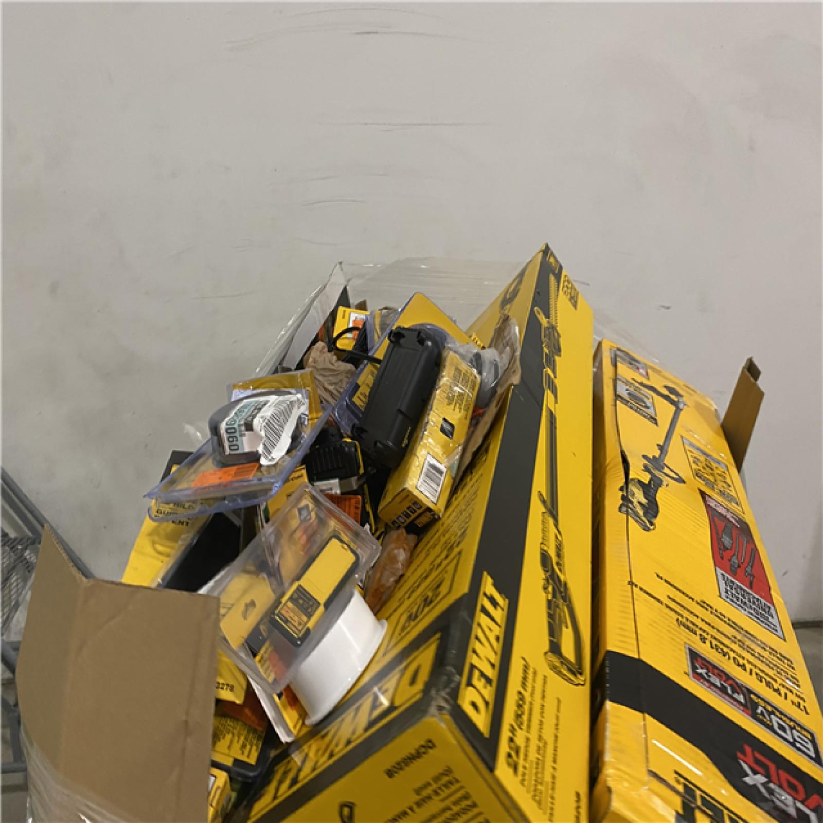 Dallas Location - As-Is DEWALT Tool Pallet