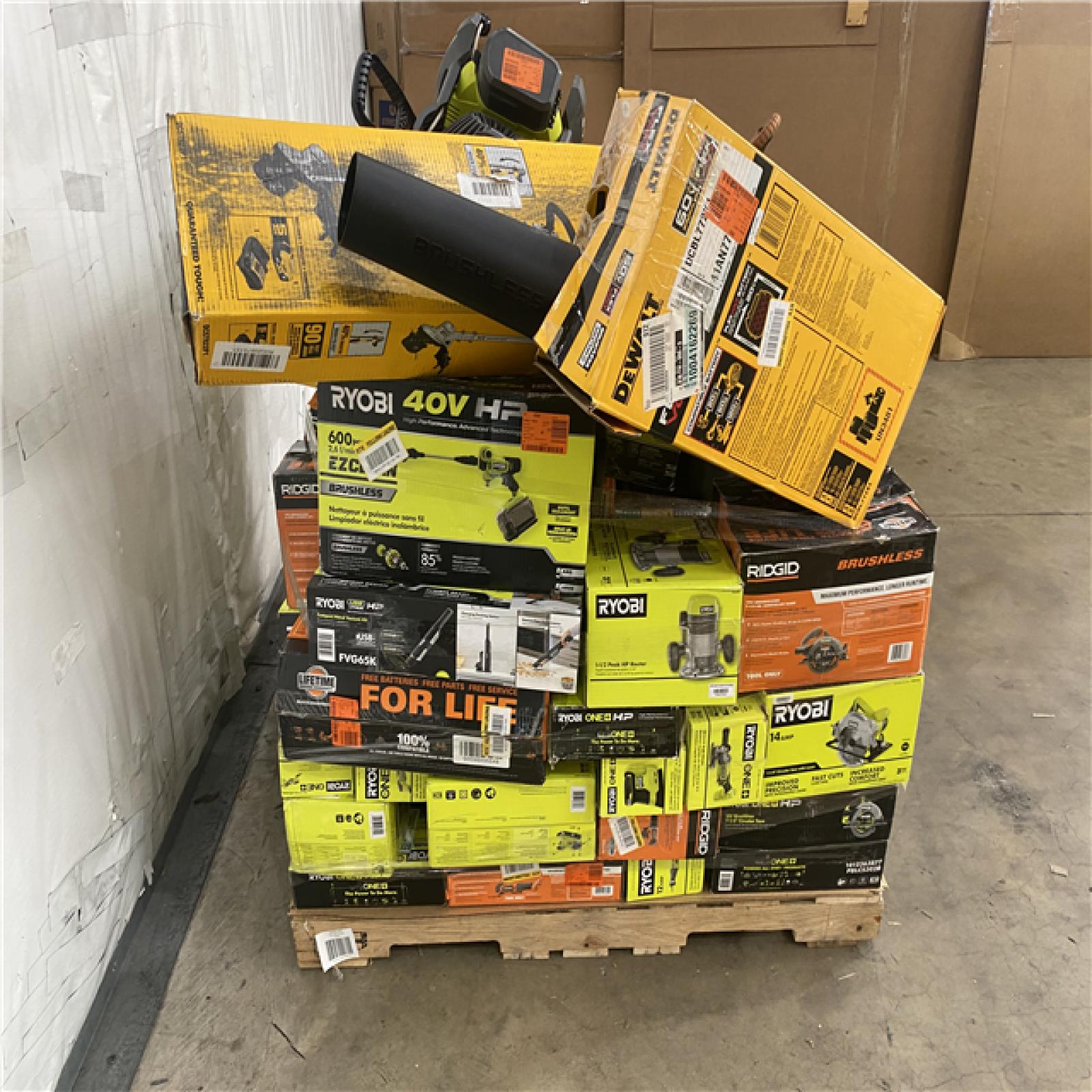 Houston Location AS IS - Tool Pallet